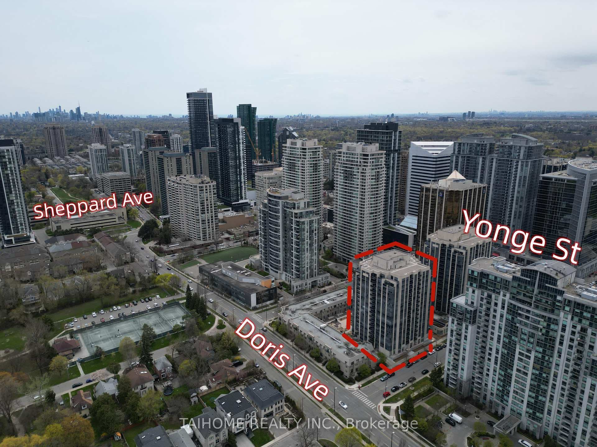 28 Hollywood Avenue Unit 809, Toronto C14