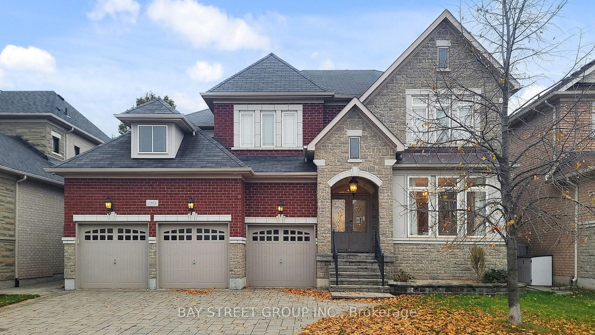 2352 Delnice Drive, Oakville, ON L6H 0A9 - Photo 1
