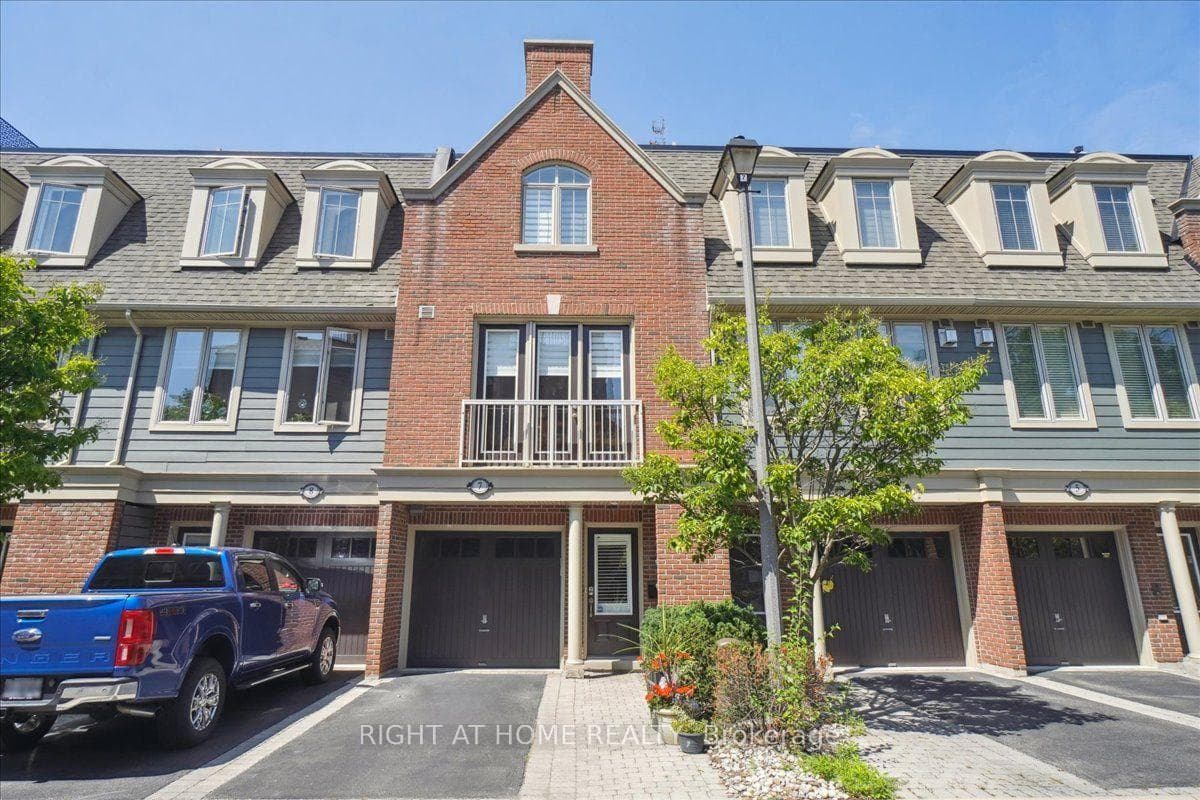 99 Brant Street Unit 7, Oakville, ON L6K 2Z5 - Photo 1