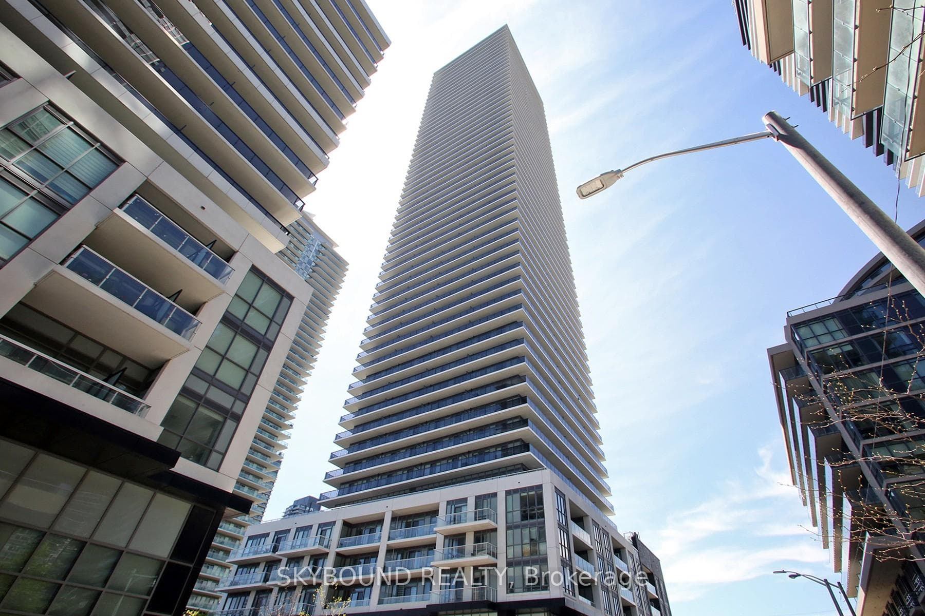 70 Annie Craig Drive Unit 610, Liberty Village / Parkdale / South Parkdale, ON M8V 0G2 - Photo 1