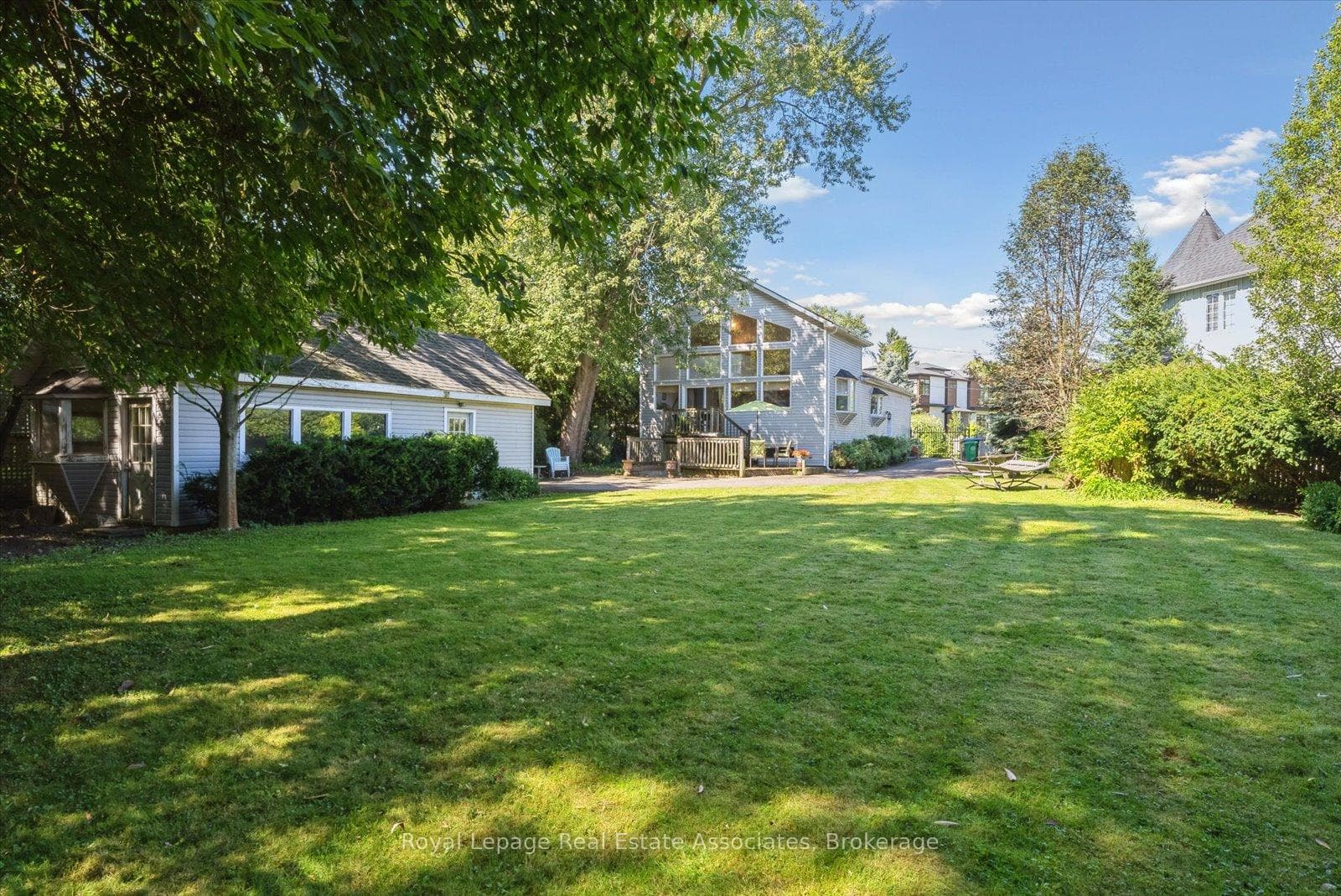 708 Montbeck Crescent, Mississauga, ON L5G 1P3 - Photo 1