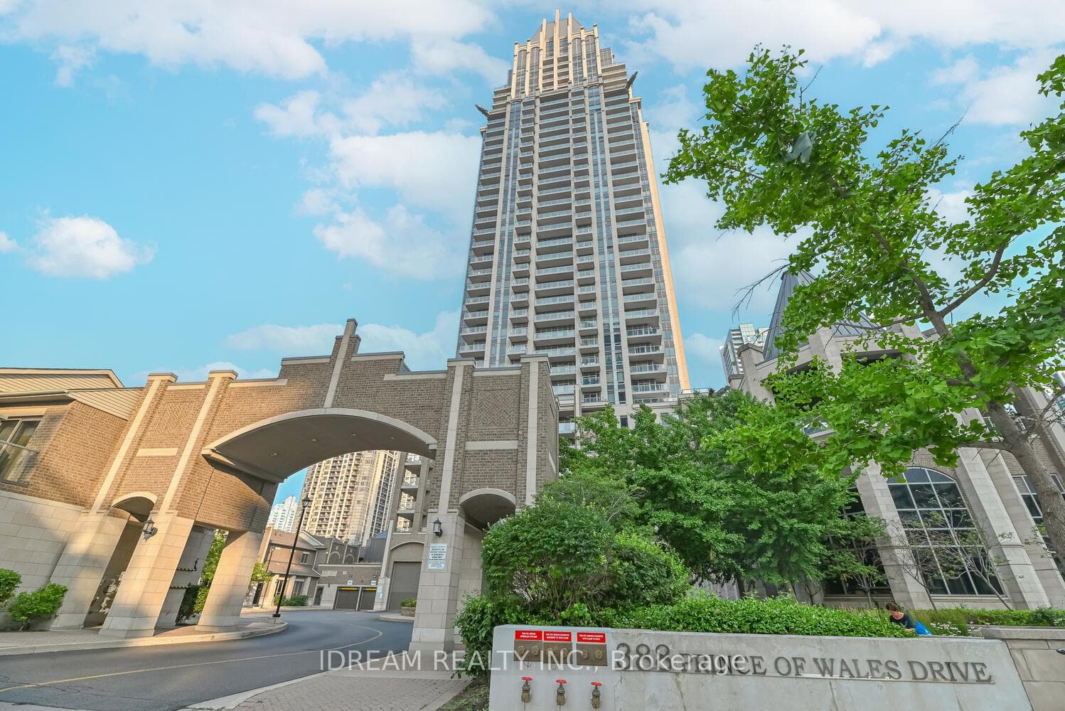 388 Prince Of Wales Drive Unit 1509, Mississauga, ON L5B 0A1 - Photo 1