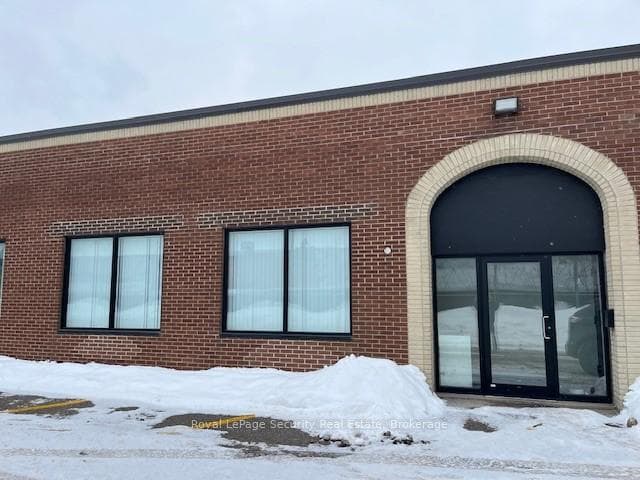 489 Brimley Road Unit 11, Scarborough Town Centre, ON M1K 4P3 - Photo 1
