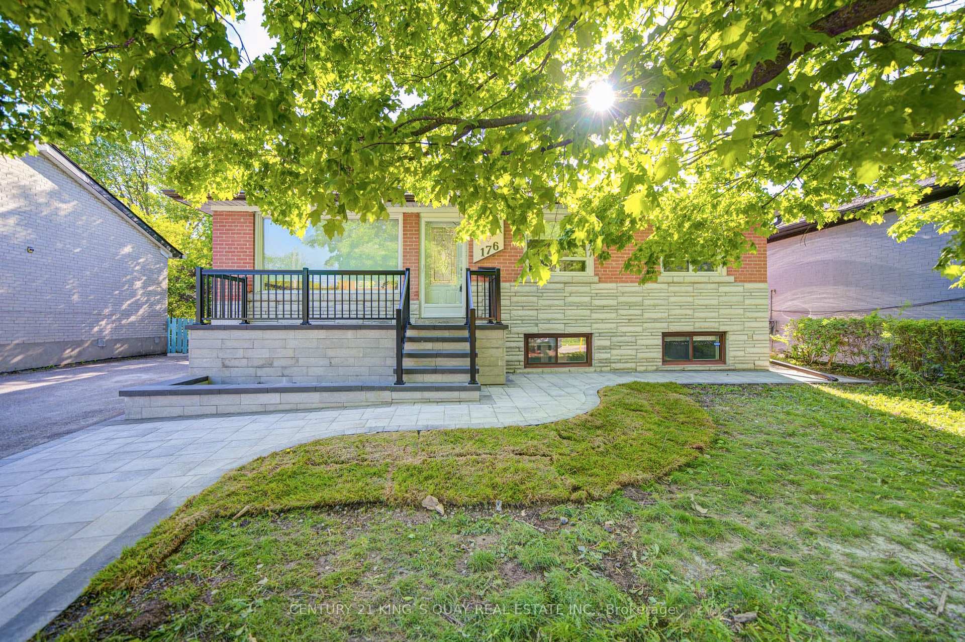 176 Felix Road, Richmond Hill, ON L4C 3M9 - Photo 1