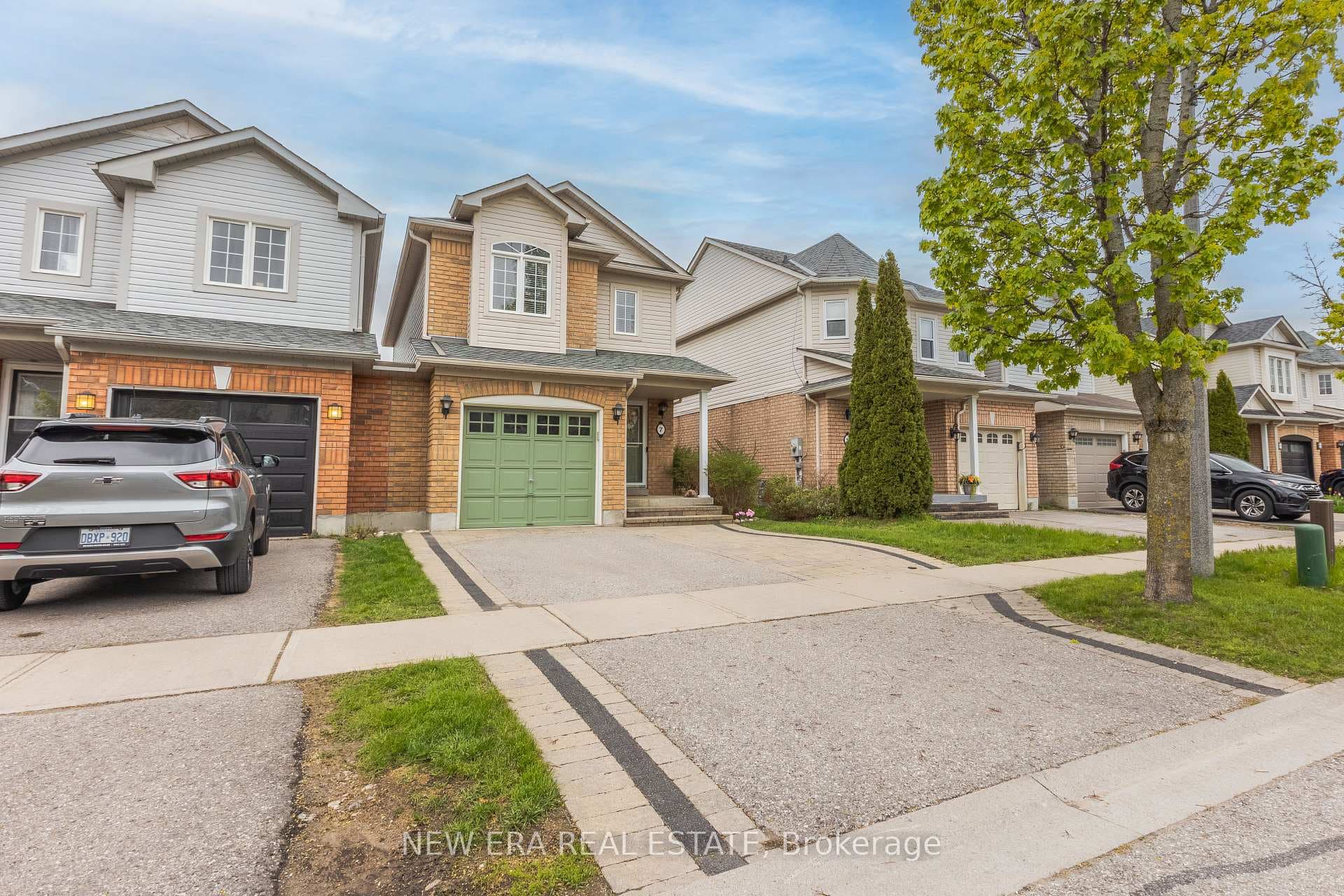 7 Catkins Crescent, Whitby
