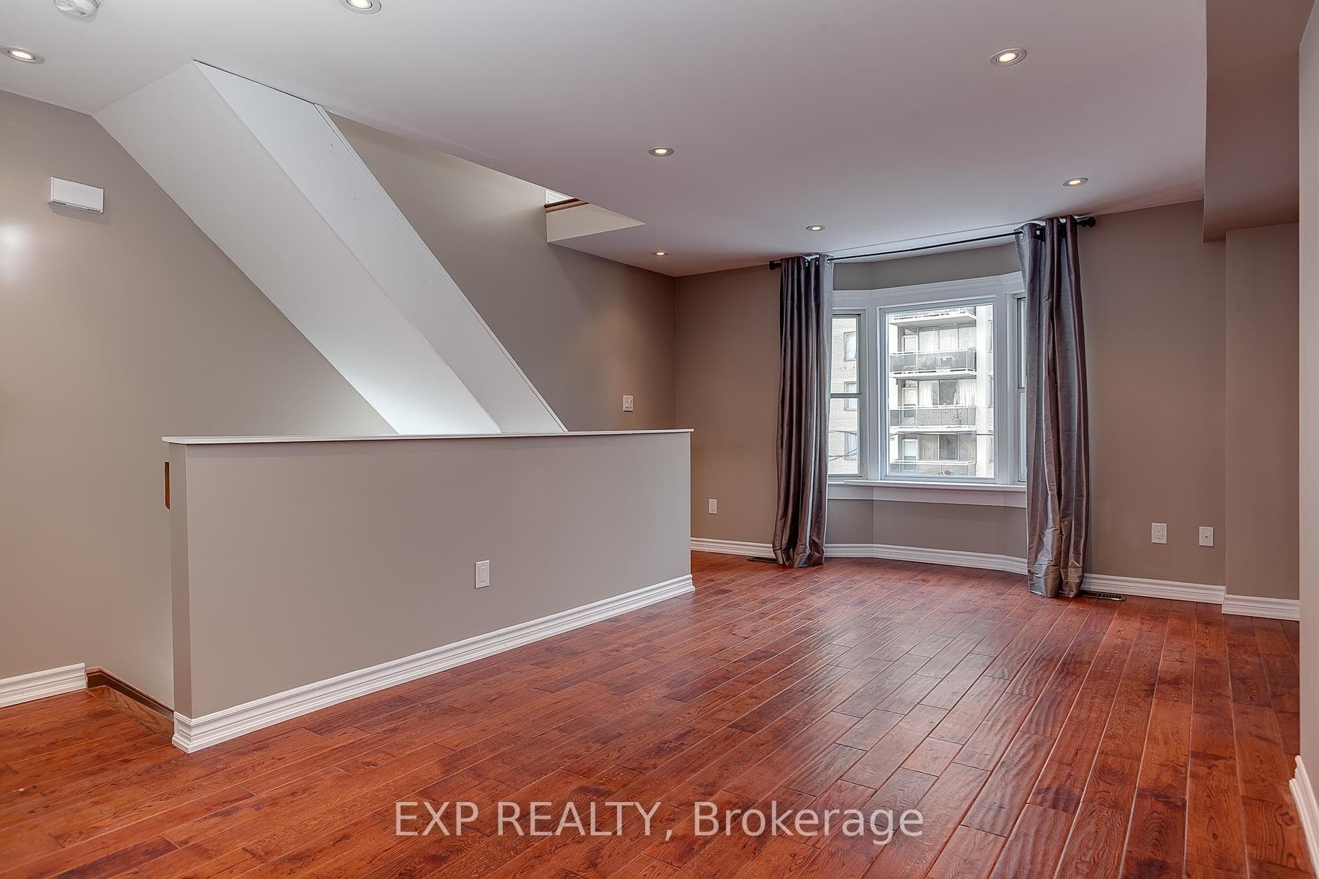 43 Springhurst Avenue Unit 2, High Park / Junction / Roncesvalles, ON M6K 1B4 - Photo 1