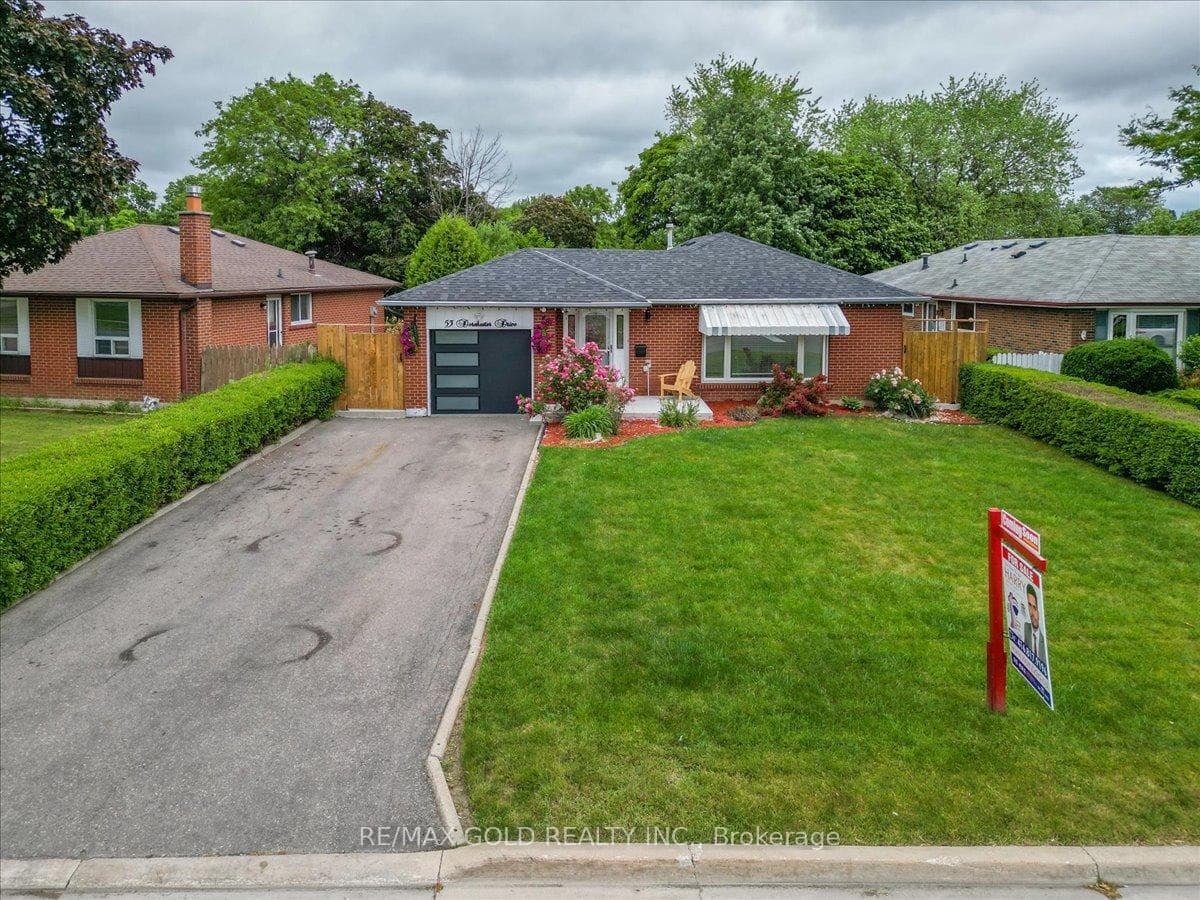 53 Dorchester Drive, Brampton, ON L6T 3E2 - Photo 1