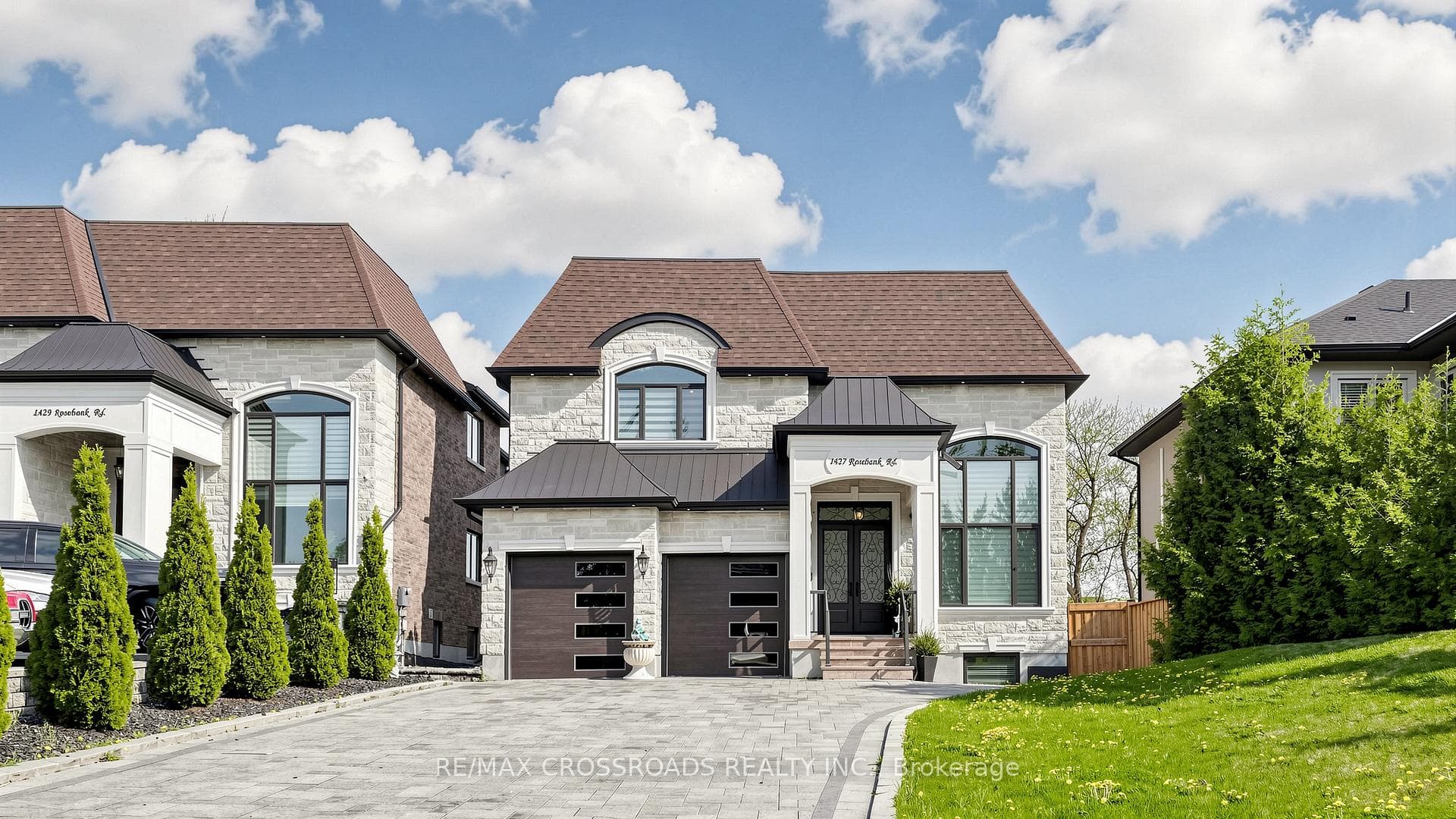 1427 Rosebank Road, Pickering, ON L1V 1P3 - Photo 1
