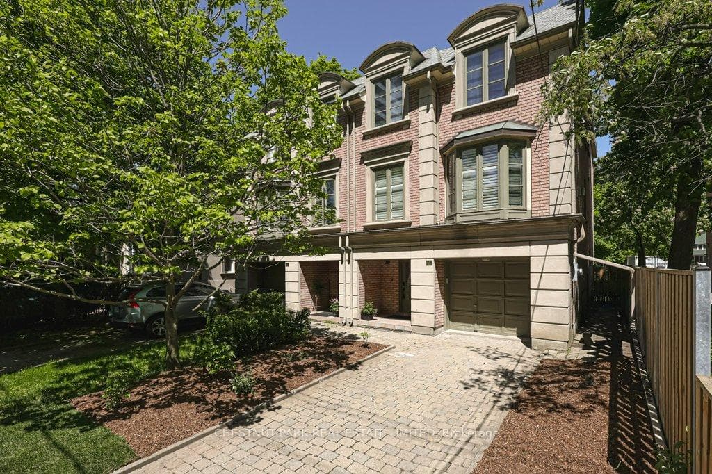 76 Davisville Avenue, Leaside / Davisville, ON M4S 1E8 - Photo 1