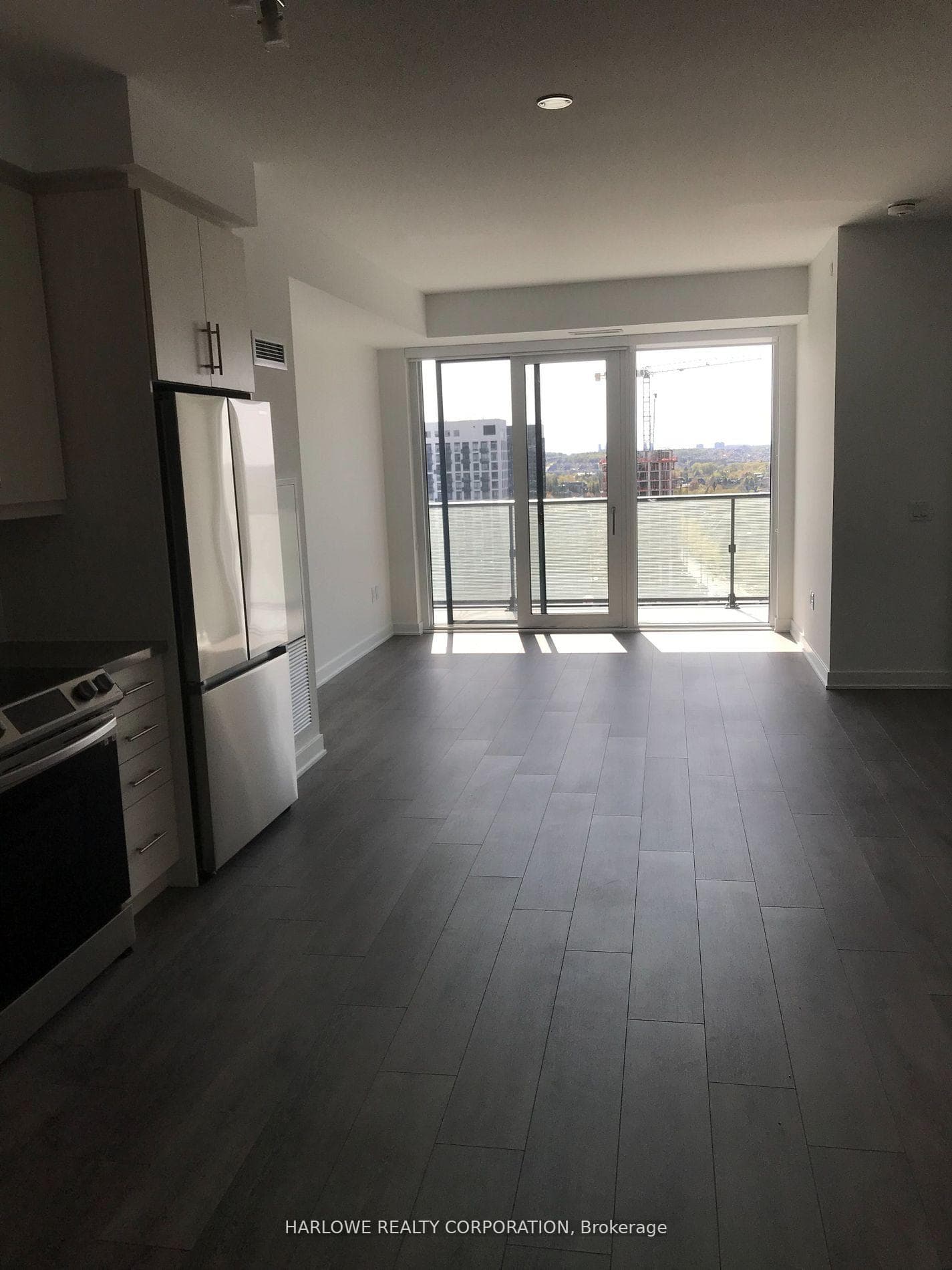 95 Oneida Crescent Unit 1503, Richmond Hill, ON L4B 0H5 - Photo 1