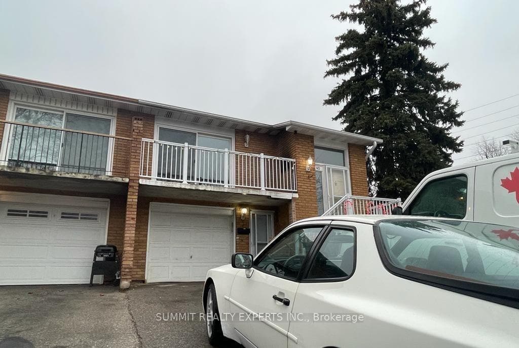 40 Thorsby Court, Brampton, ON L6V 3T9 - Photo 1
