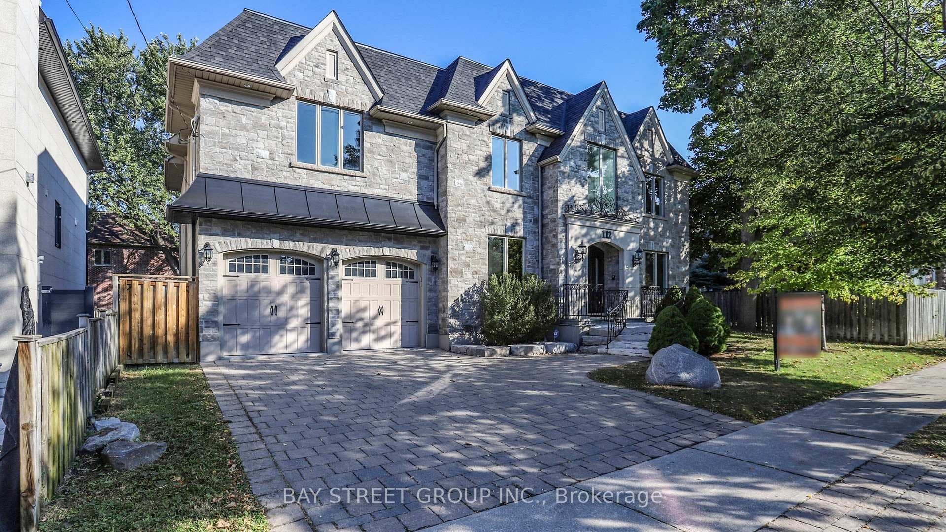 112 Centre Avenue, Willowdale / Newtonbrook, ON M2M 2L8 - Photo 1