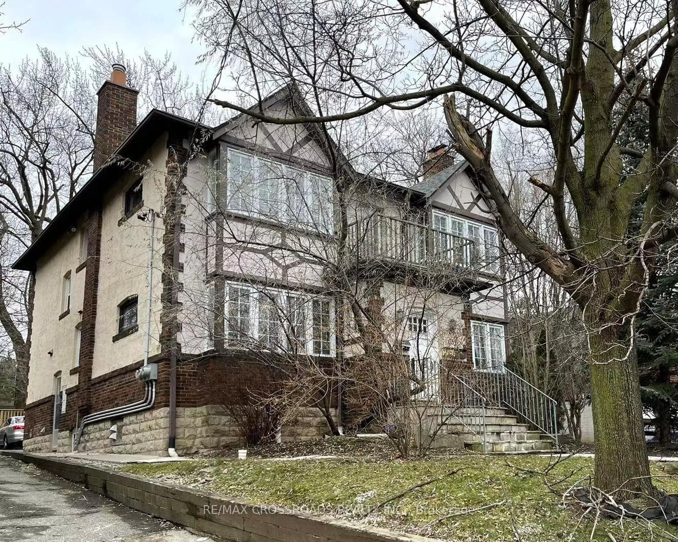 65 Lawrence Avenue Unit Main, Lawrence Park / Bedford Park, ON M4N 1S5 - Photo 1