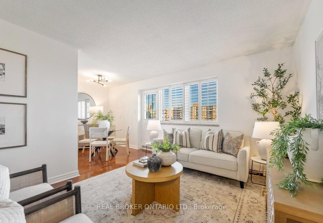 1660 Bloor Street Unit 612, Mississauga, ON L4X 1R9 - Photo 1