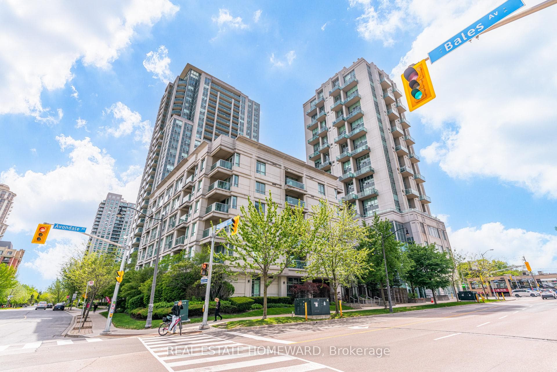 19 Avondale Avenue Unit Up01, Toronto C14