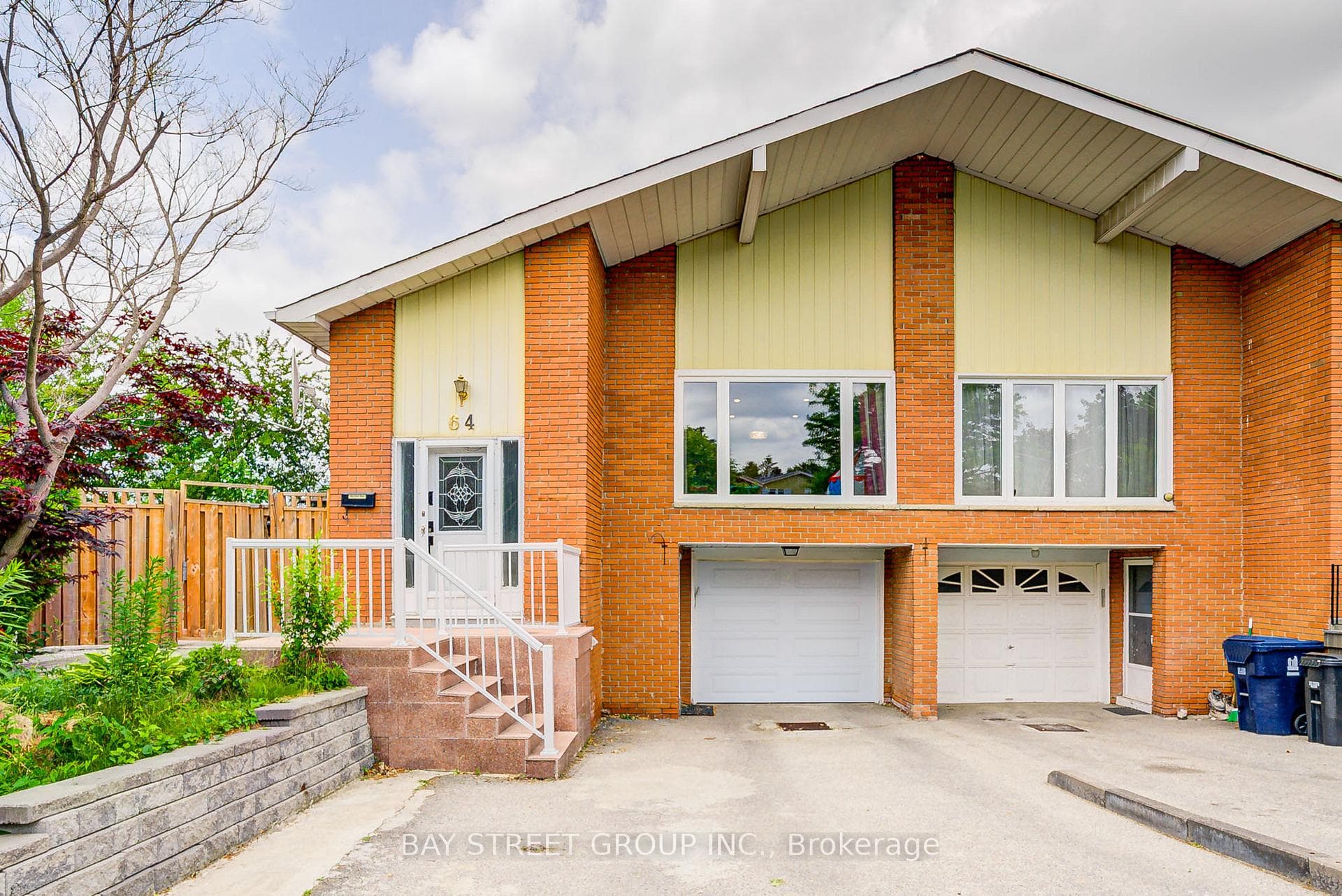 64 Rakewood Crescent, Scarborough Village / Eglinton East, ON M1V 1M7 - Photo 1