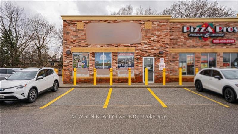 145 Clarence Street Unit 29, Brampton, ON L6W 1T2 - Photo 1