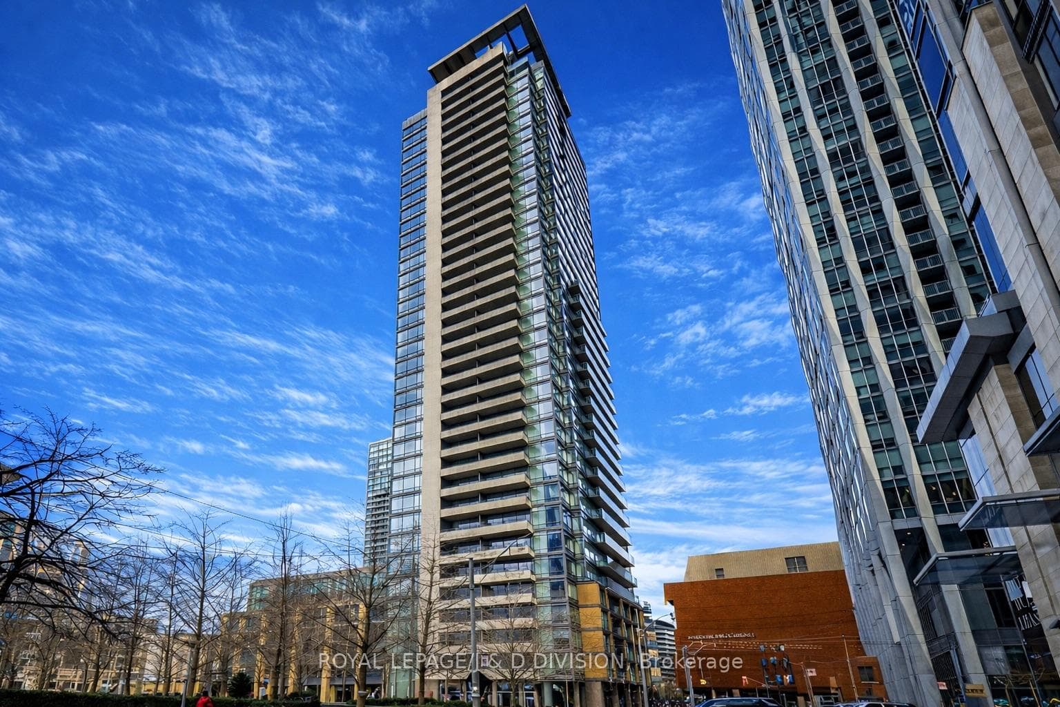 18 Yorkville Avenue Unit 3402, Annex / Yorkville / Summerhill, ON M4W 3Y8 - Photo 1