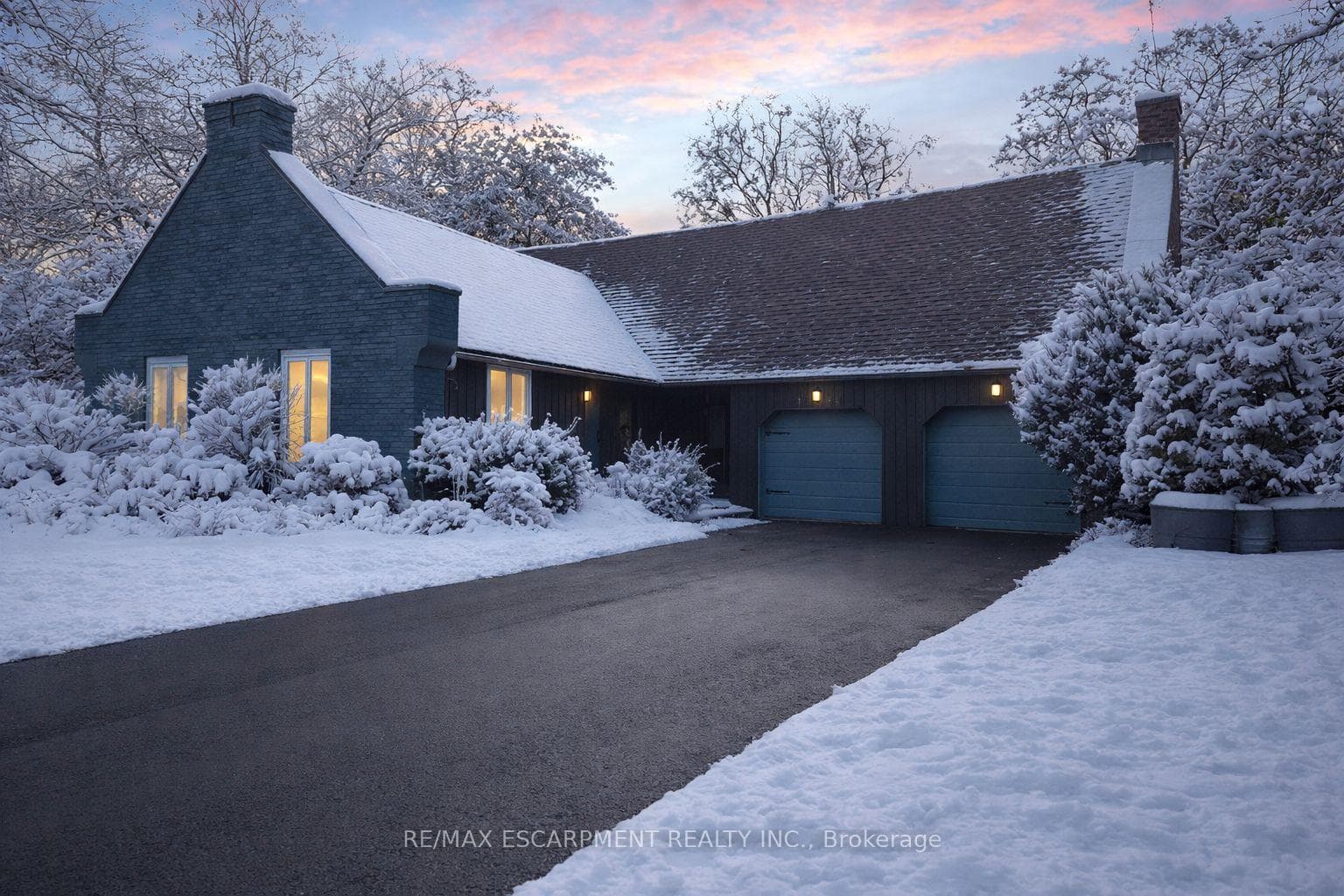 1294 GATEHOUSE Drive, Mississauga, ON L5H 1A5 - Photo 1