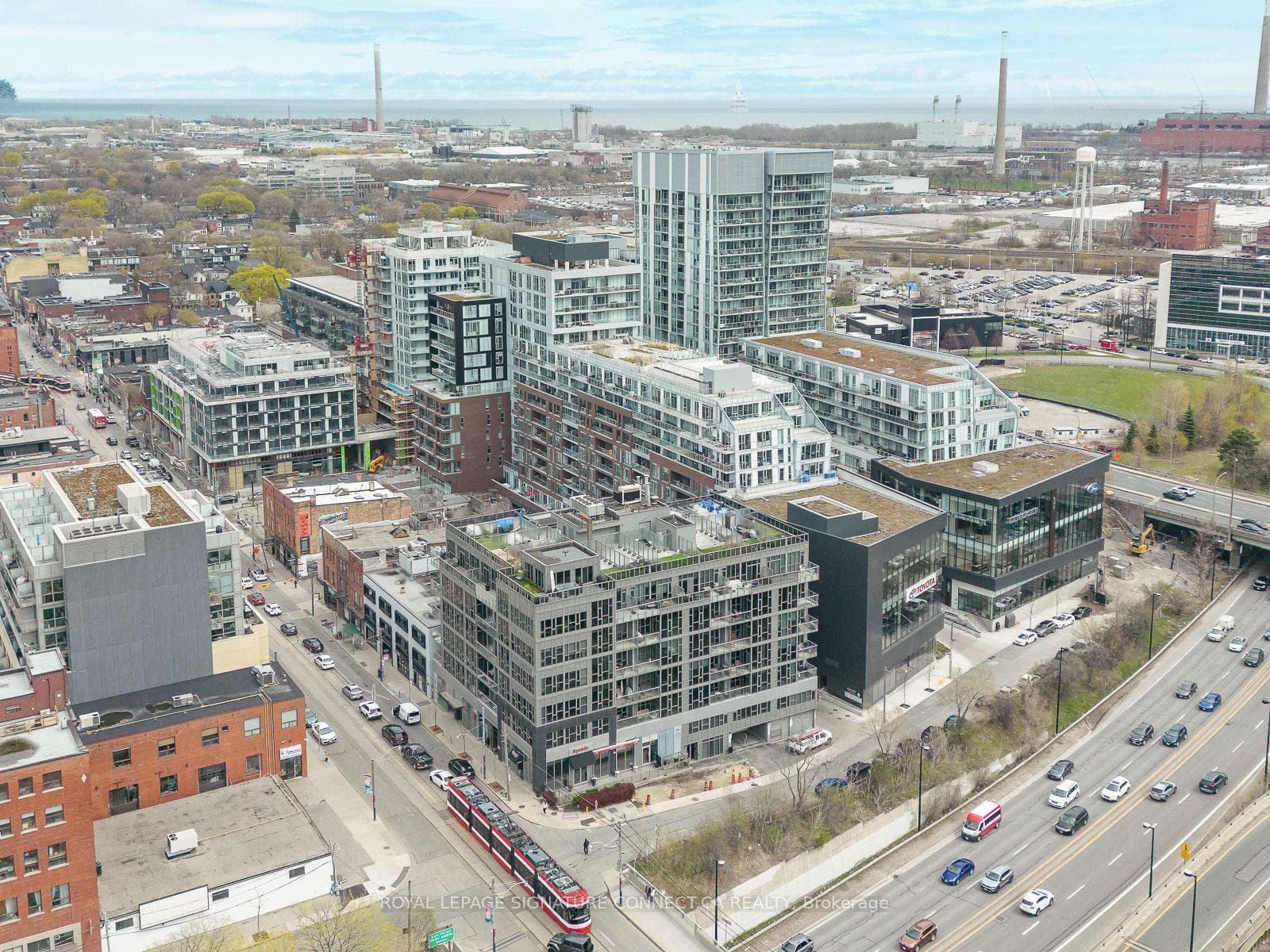 45 Baseball Place Unit 1201, Toronto E01