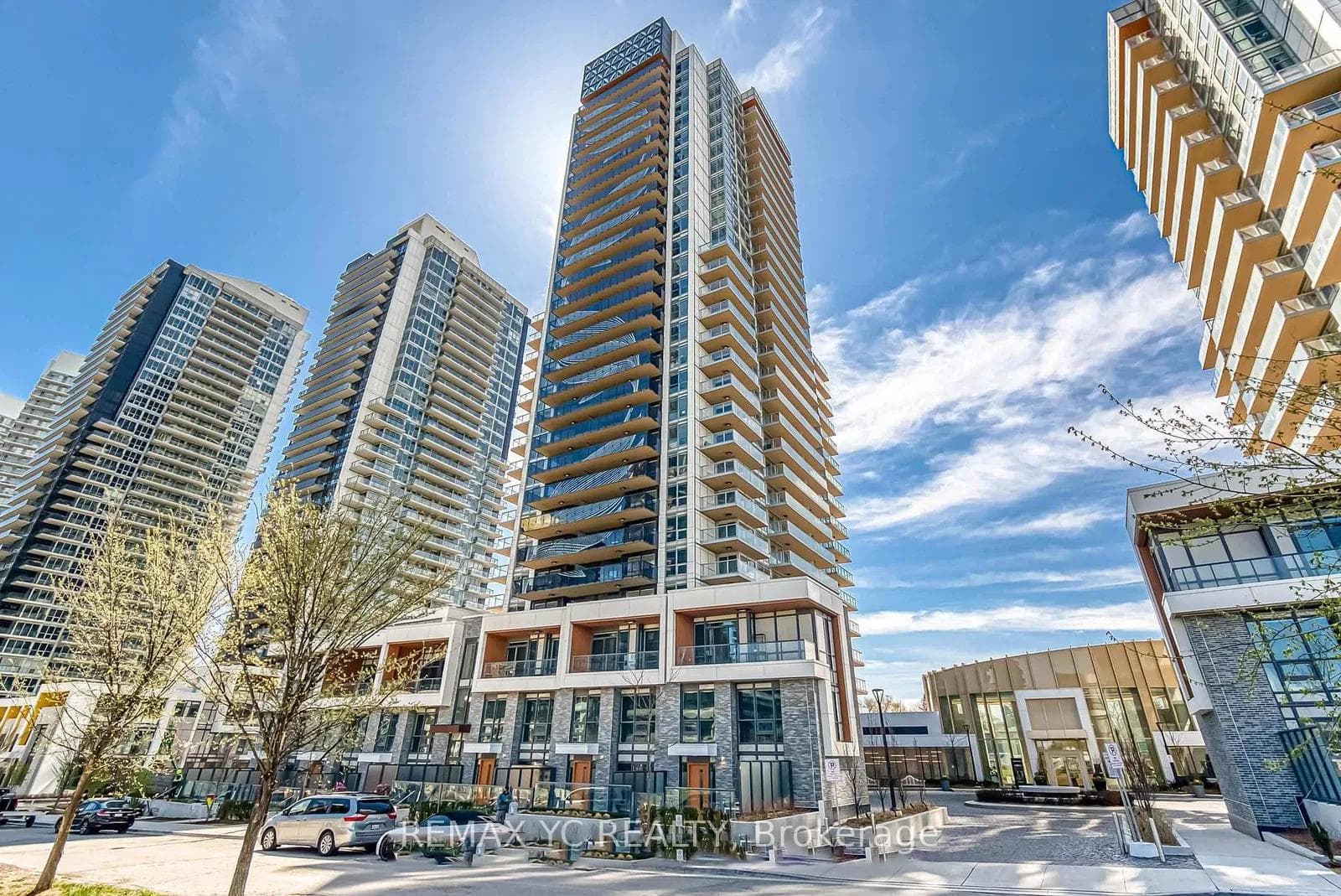 27 Mcmahon Drive Unit 3105, Hillcrest Village / Bayview Village, ON M2K 0J2 - Photo 1