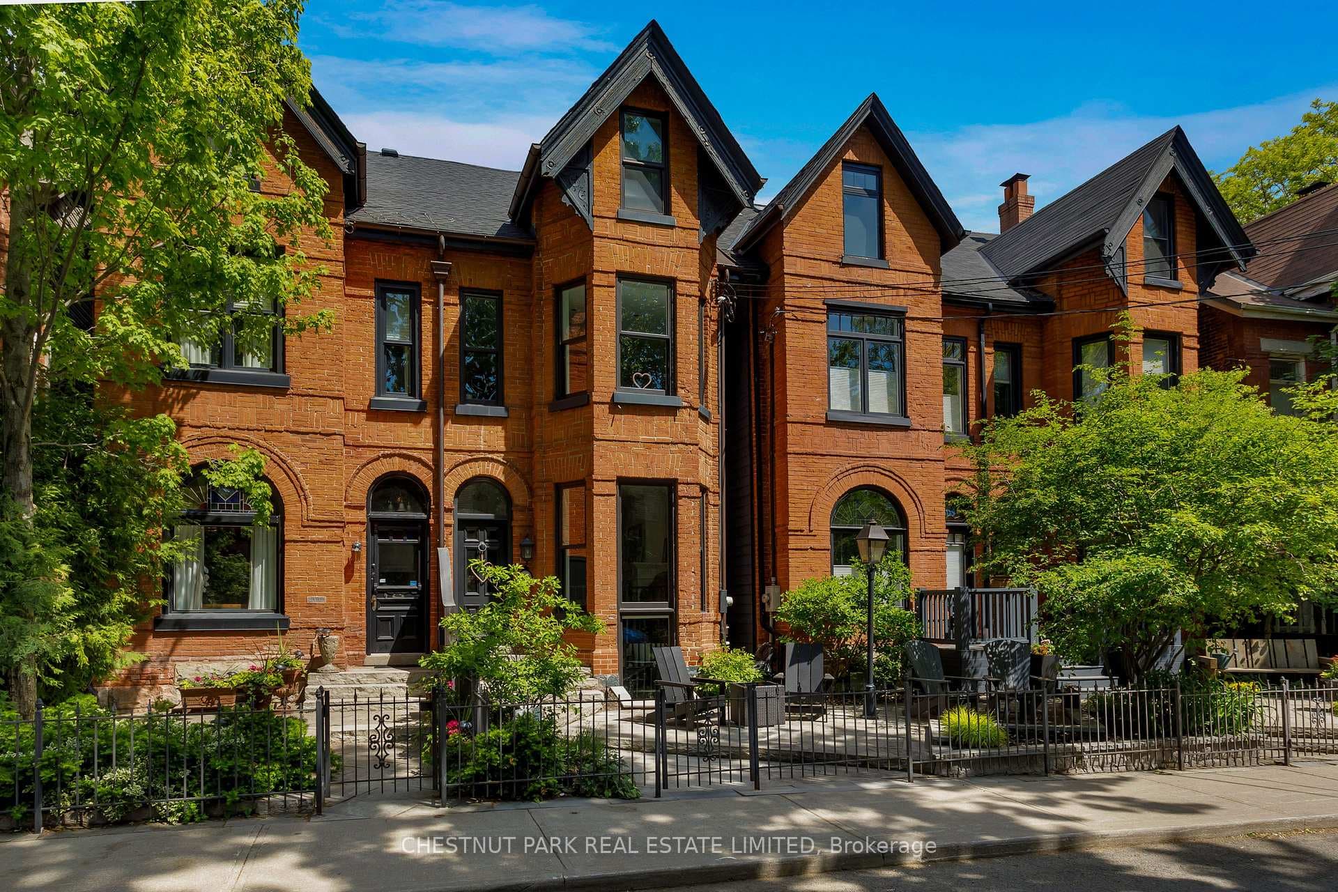 466 Wellesley Street, Regent Park / Cabbagetown / St. James Town, ON M4X 1H9 - Photo 1