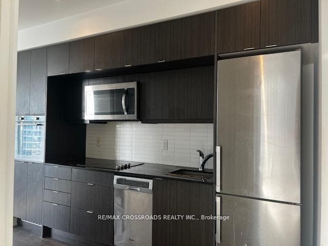 10 York Street Unit 1910, Downtown Toronto / Waterfront, ON M5J 0E1 - Photo 1