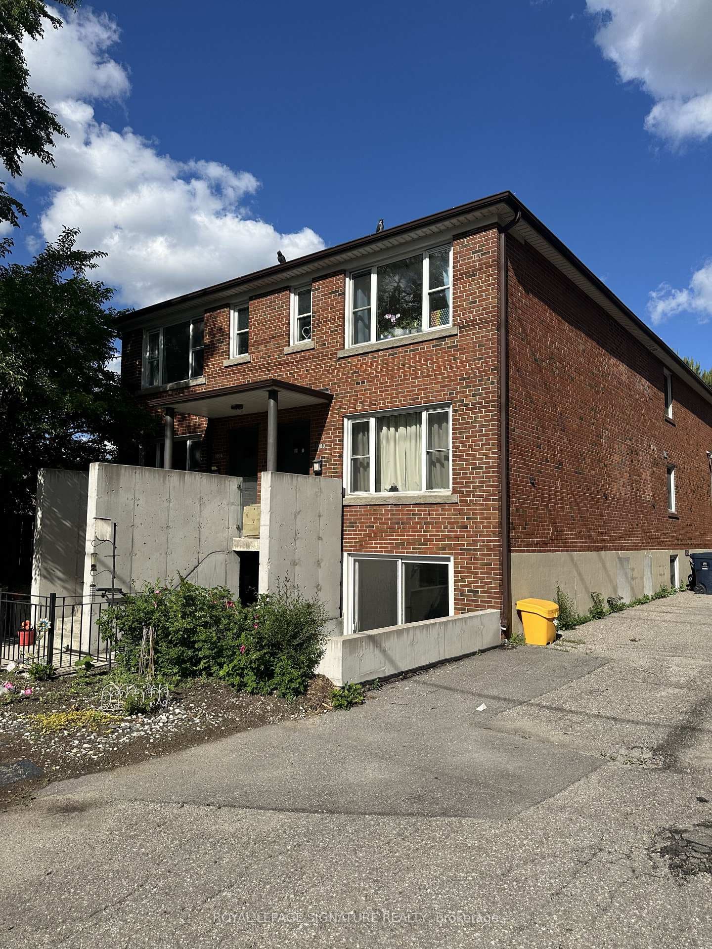 1089 Broadview Avenue Unit 3, Danforth / East York, ON M4K 2S4 - Photo 1