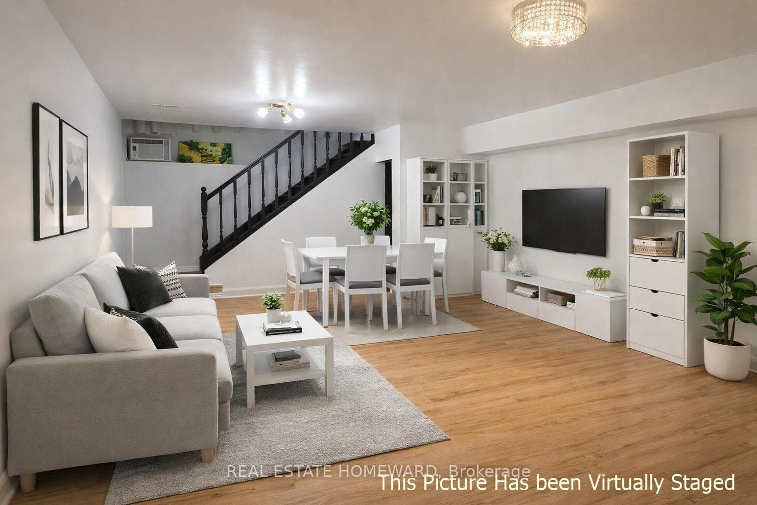 223 Broadview Avenue Unit Main, Riverdale / Leslieville, ON M4M 2G3 - Photo 1