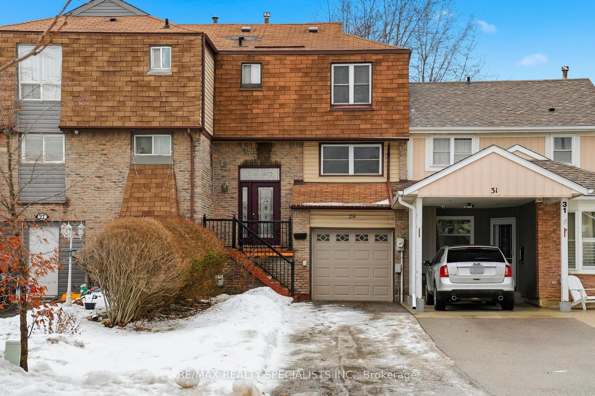 29 FANSHAWE Drive, Brampton, ON L6Z 1A7 - Photo 1