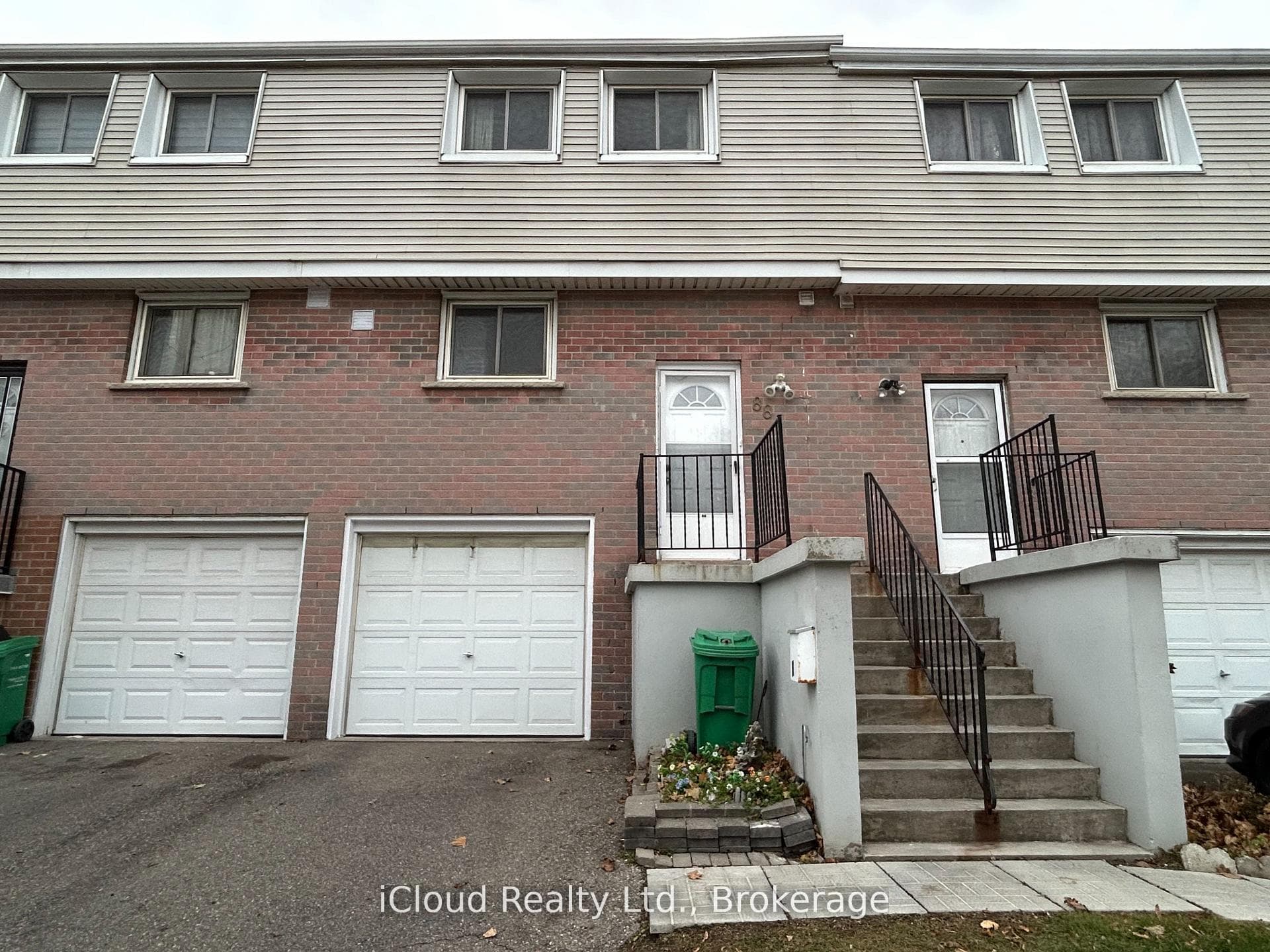 400 Mississauga Valley Blvd 88