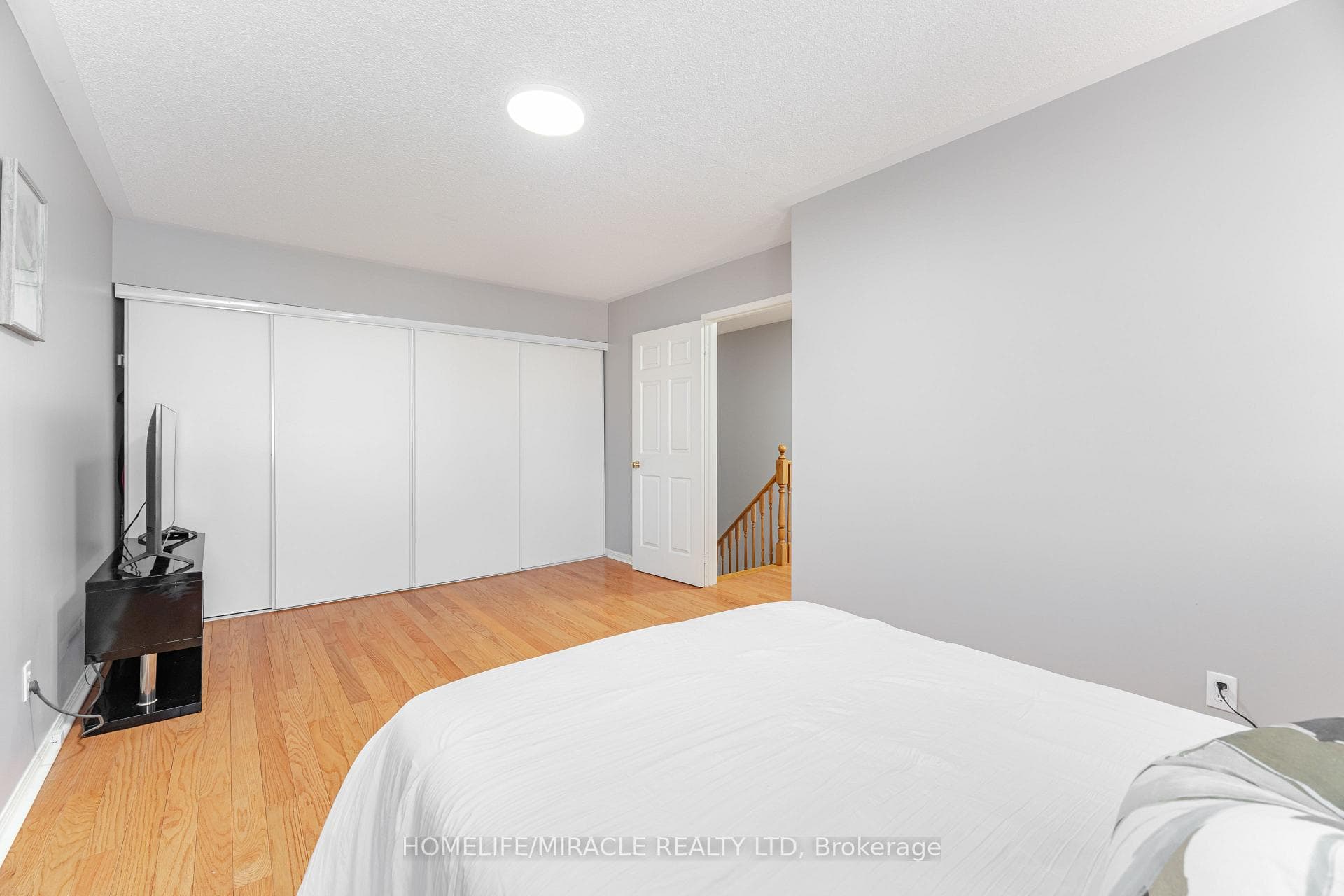 83 Mondeo Drive Unit 32, Dorset Park / Kennedy Park, ON M1P 5B6 - Photo 1