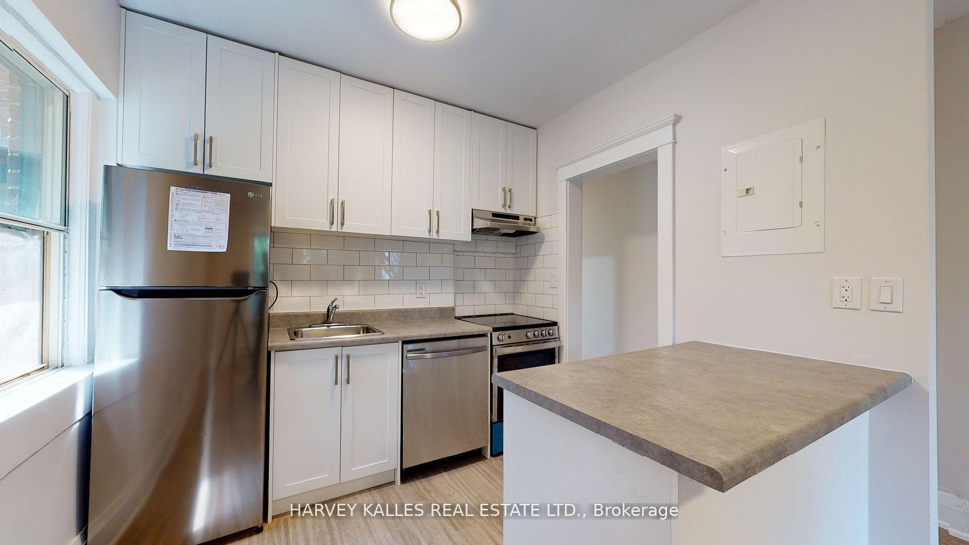 1065 Bathurst Street Unit 1, Annex / Yorkville / Summerhill, ON M5R 3G8 - Photo 1