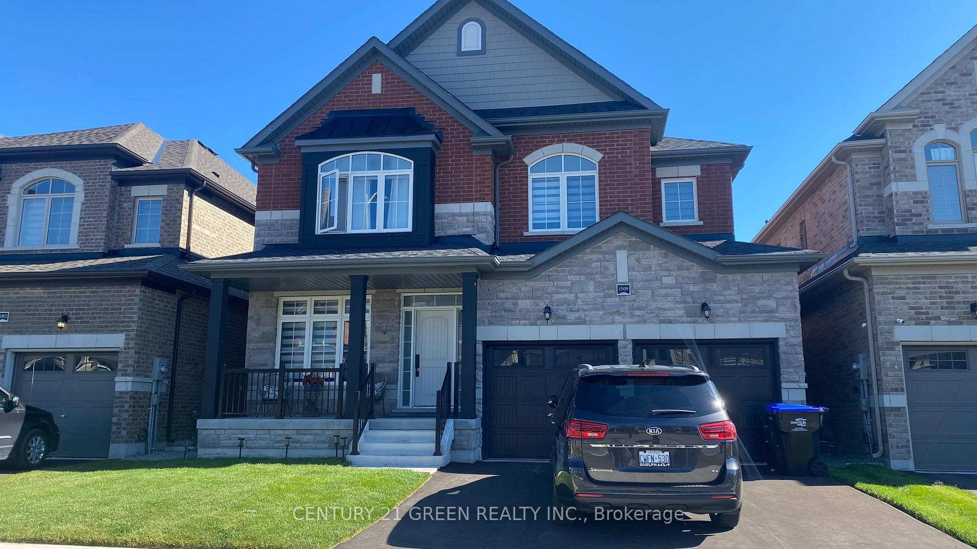 1509 Harker Street, Innisfil, ON L9S 0R4 - Photo 1