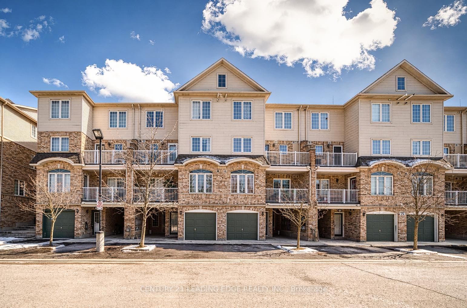42 Pinery Trail Unit 74, Scarborough (Morningside / West Hill), ON M1B 6K2 - Photo 1