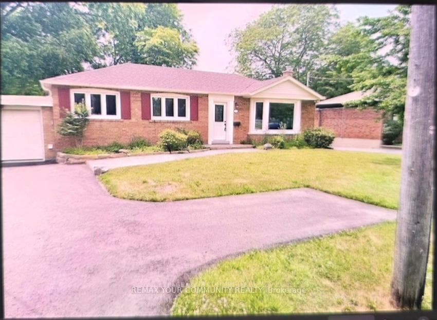 312 Cochrane Street Unit Lower Level, Whitby, ON L1N 5J3 - Photo 1