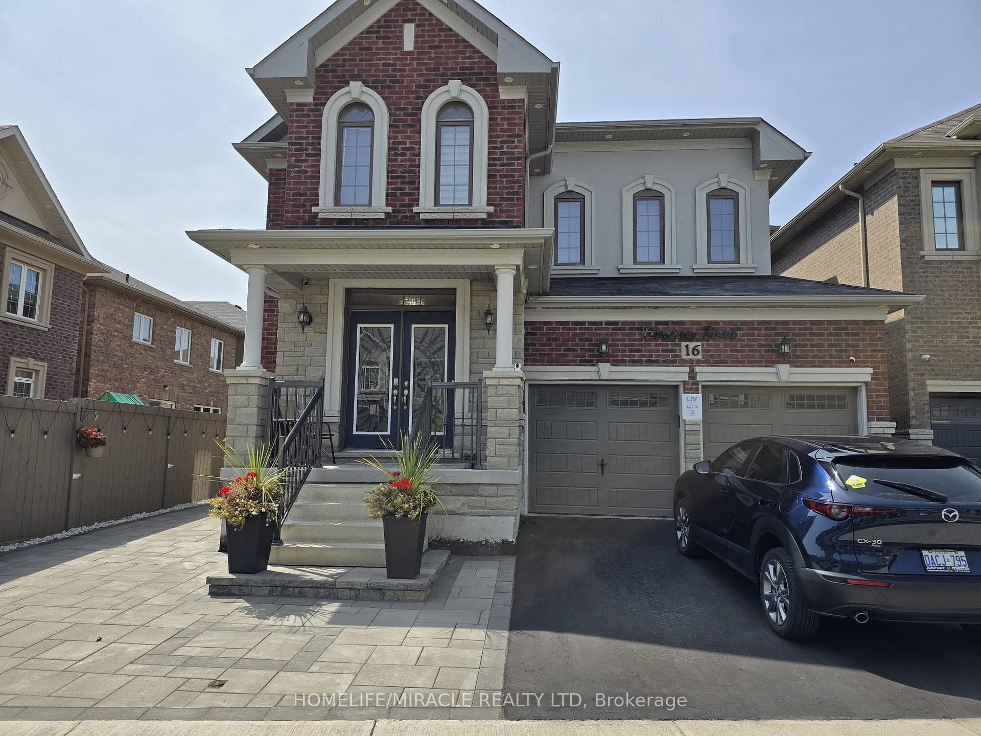 16 Hawtrey Road Unit Basement, Brampton, ON L7A 5A8 - Photo 1