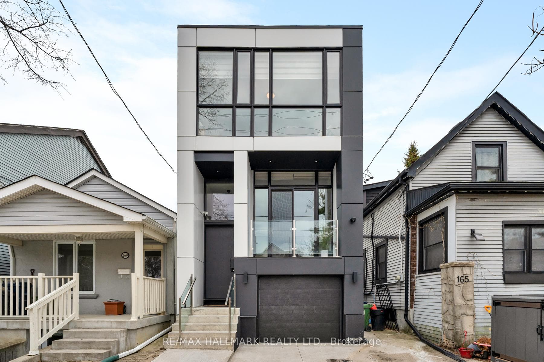 167 Sammon Avenue, Danforth / East York, ON M4J 1Z1 - Photo 1