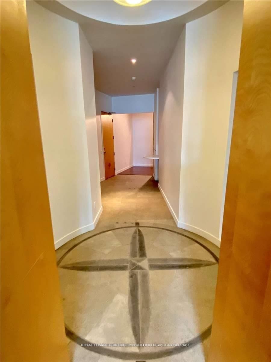 155 Dalhousie Street Unit 403, Toronto C08