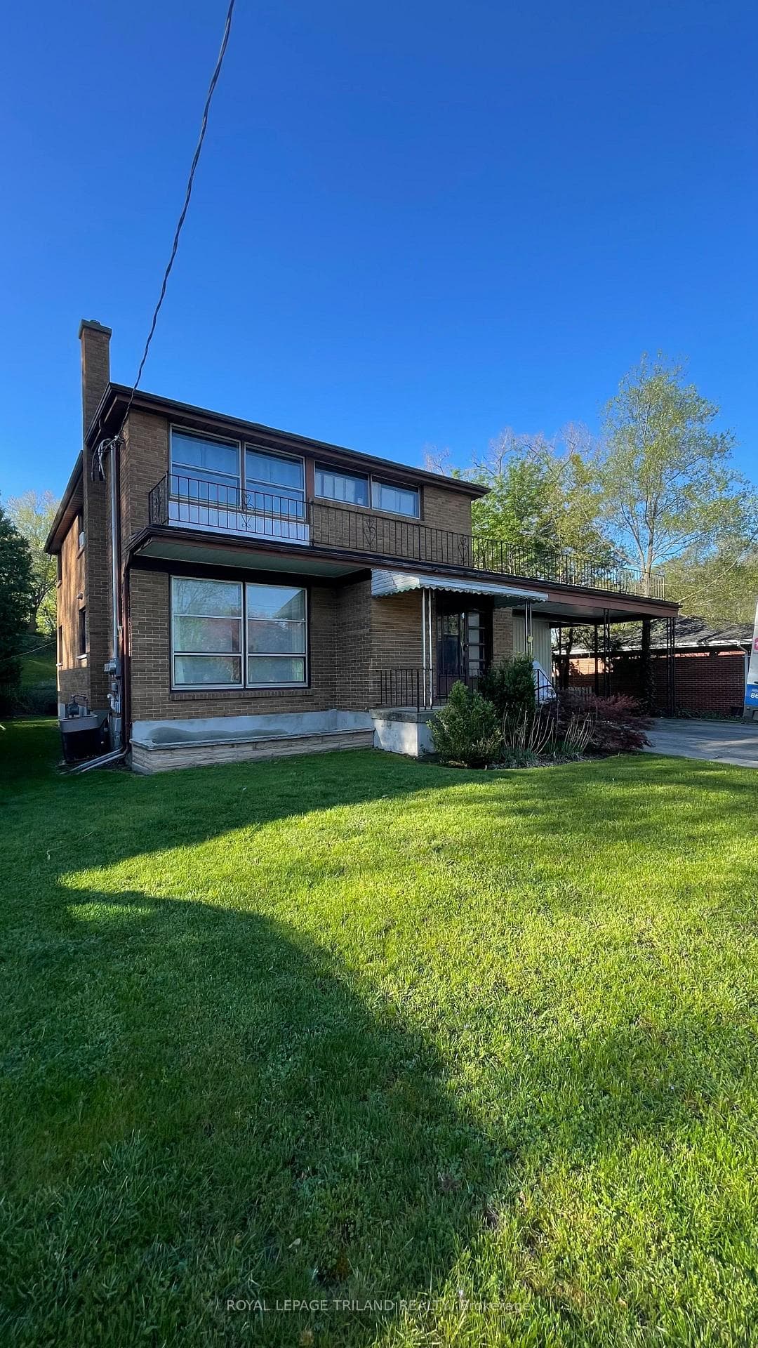 675 Victoria Street Unit 2, London East, ON N5Y 4C2 - Photo 1
