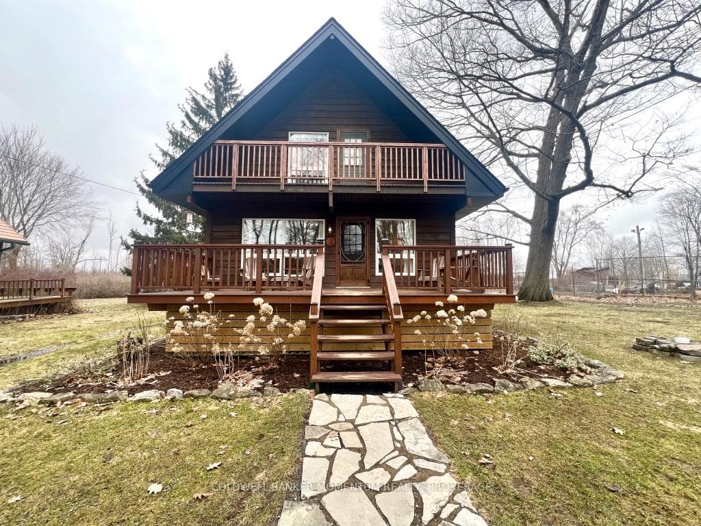 A frame cedar sided home