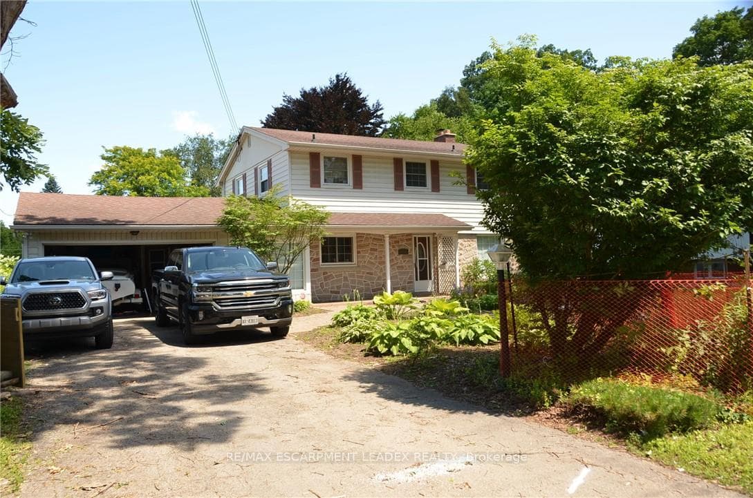 15 St. Anns Court, Hamilton