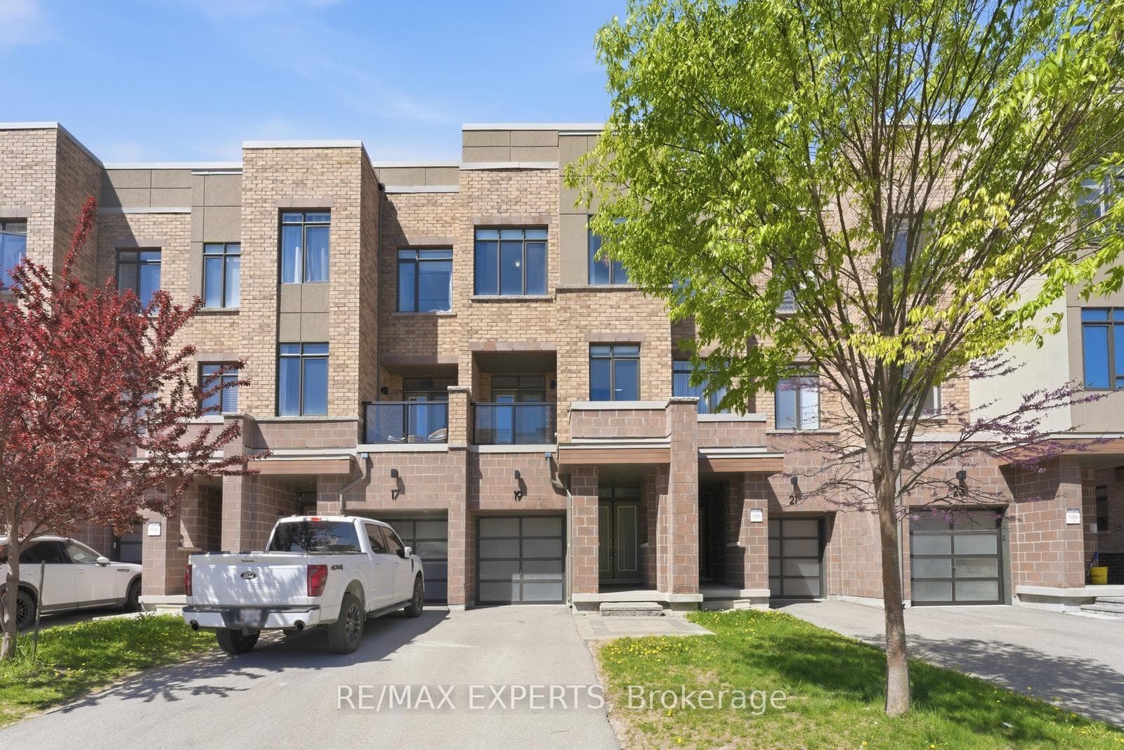 19 Fancamp Drive, Vaughan