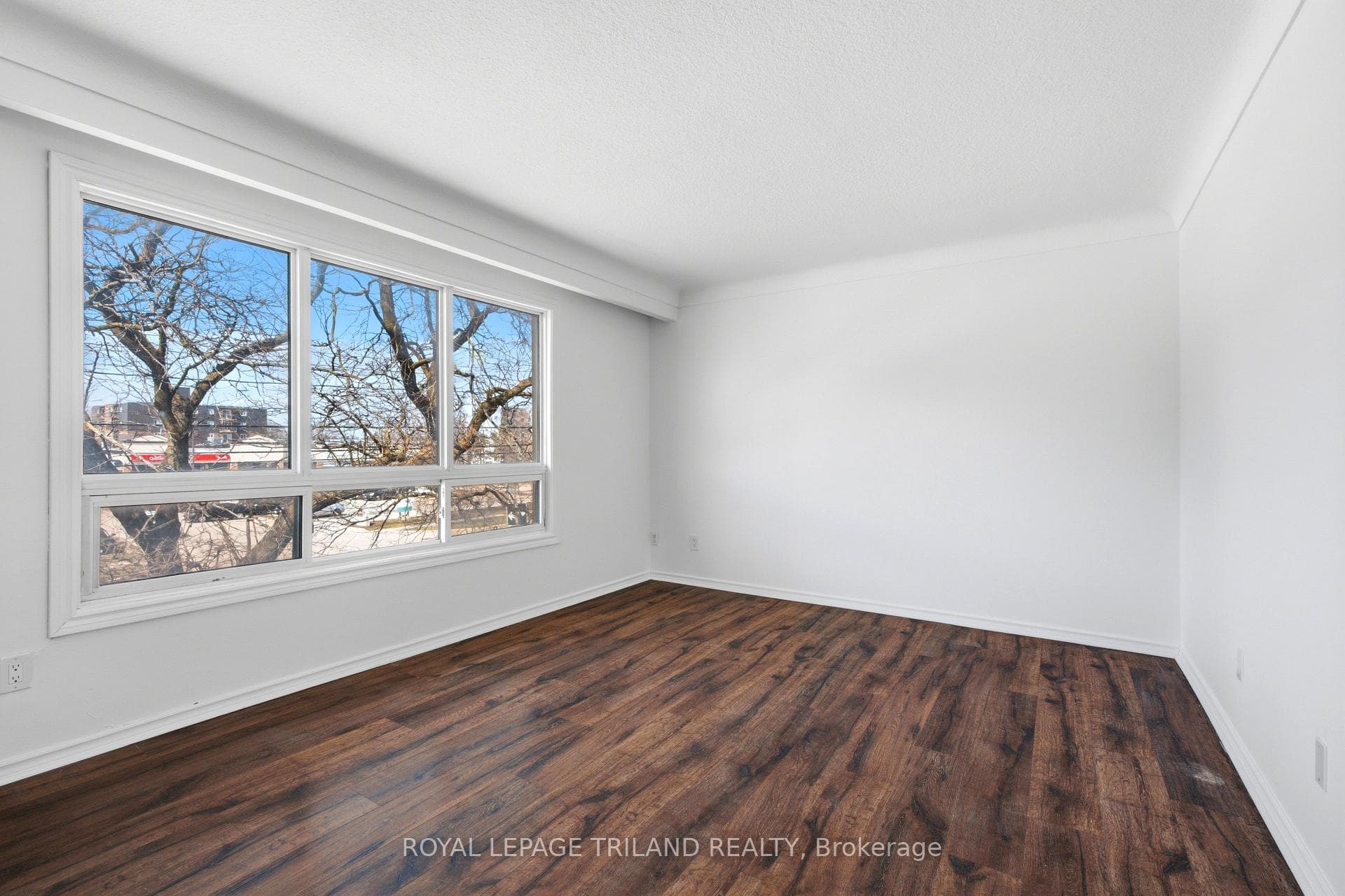 66 Willow Road Unit 6, Guelph, ON N1H 1W2 - Photo 1