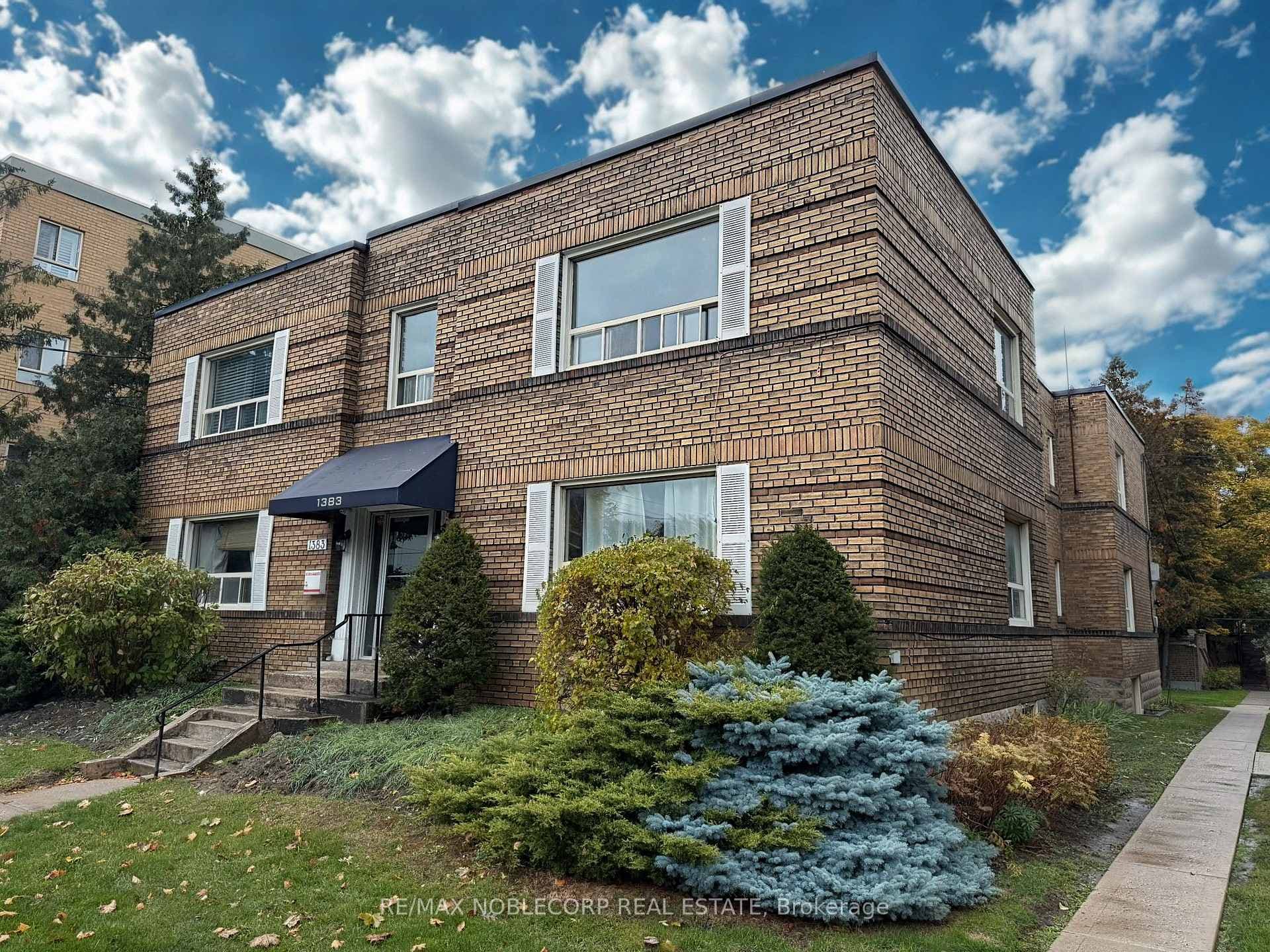 1383 Bayview Avenue Unit 8, Flemingdon Park / Don Mills, ON M4G 3A5 - Photo 1