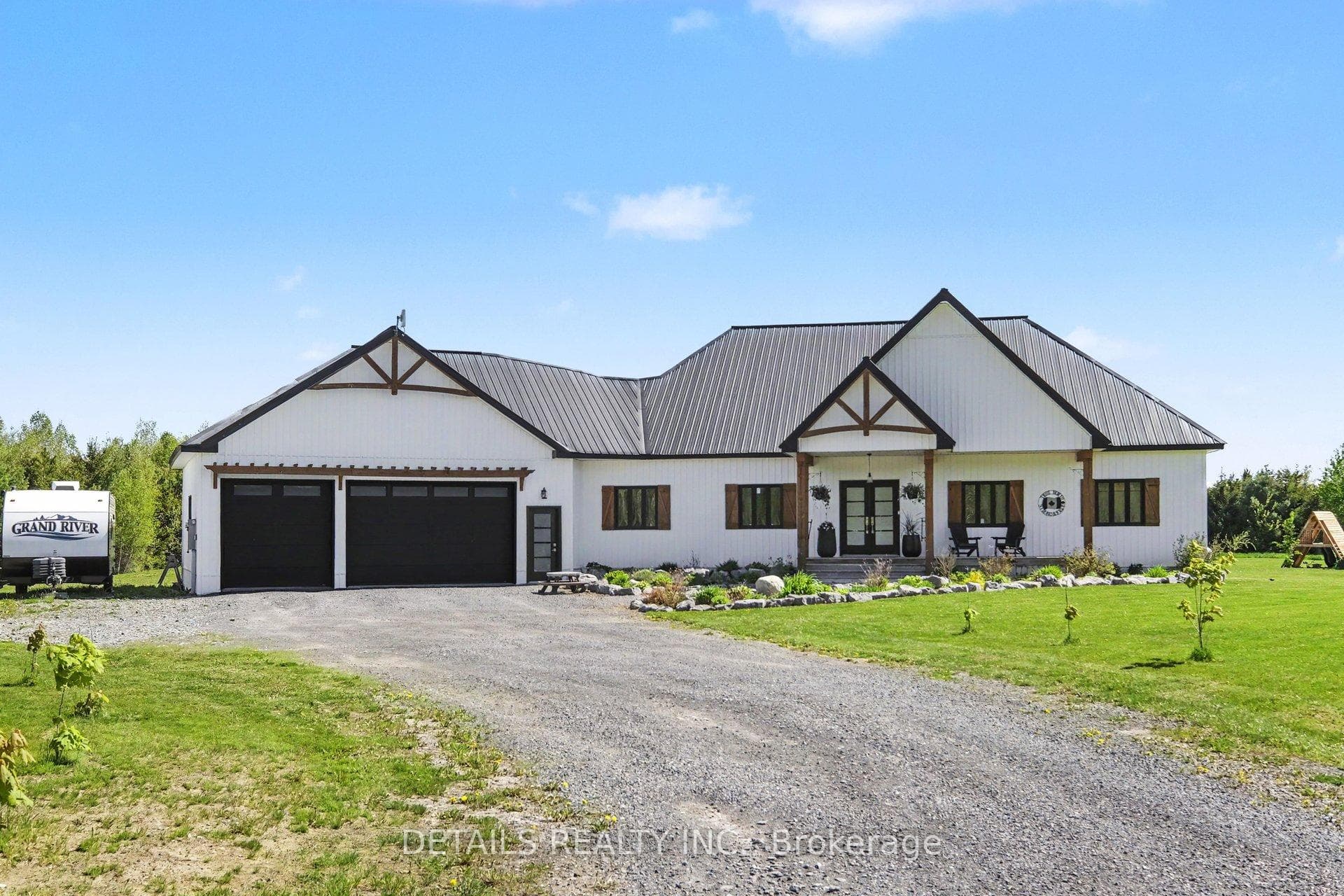 6255 Saumure Road, Orleans - Cumberland and Area