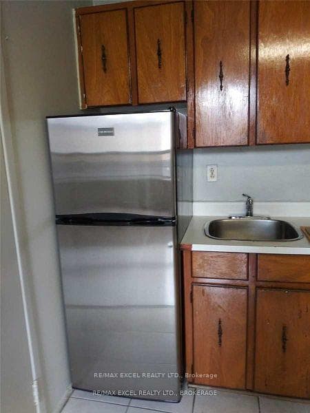 2863 Dundas Street Unit 2, Bloor West Village / Swansea, ON M6P 1Y9 - Photo 1