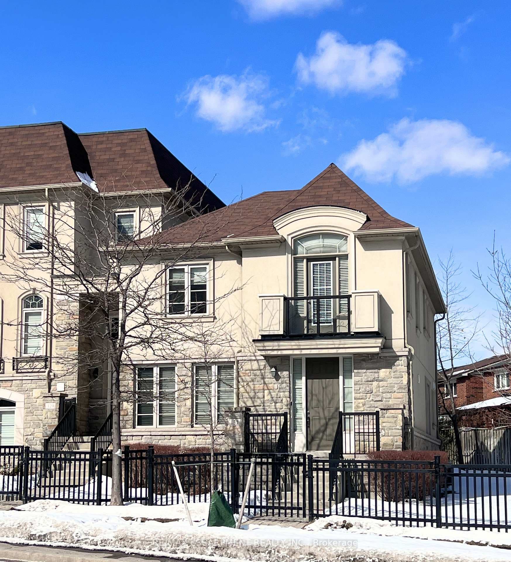 131 Robert Speck Parkway, Mississauga, ON L4Z 0A6 - Photo 1