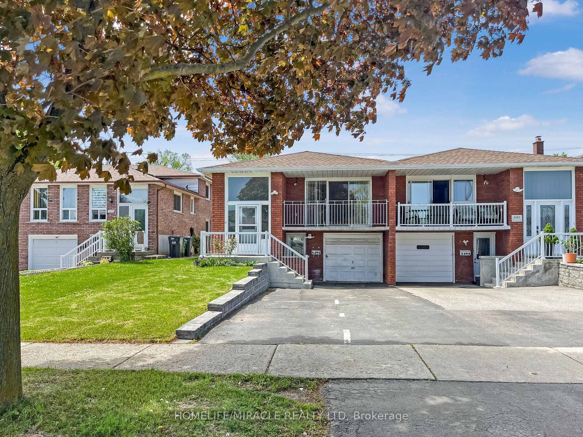 3485 Oakglade Crescent, Mississauga, ON L5C 1X4 - Photo 1