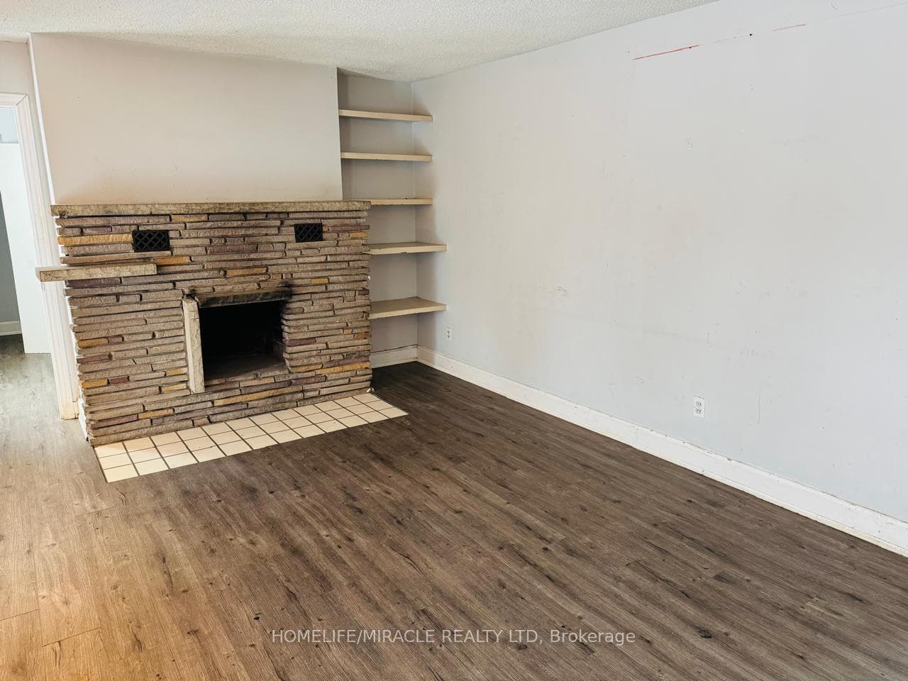 12084 Hurontario Street, Brampton, ON L7A 1E6 - Photo 1